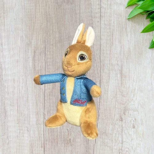 Peter Rabbit nyuszi